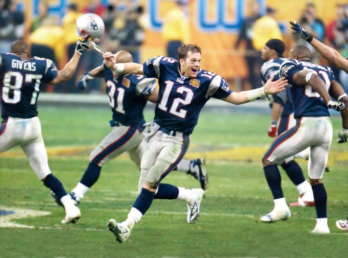 2004-Super-Bowl-XXXVIII-Tom-Brady-006308547.jpg